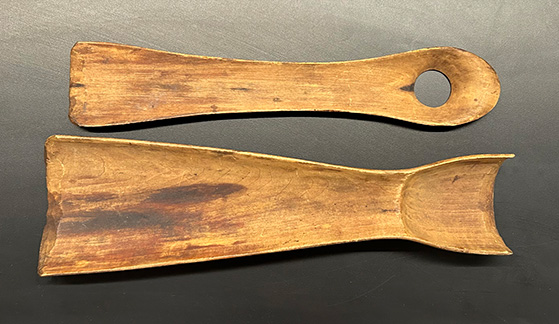 Lower leg splint from Galter Special Collections.